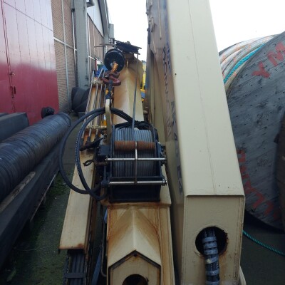 HS Marine Knuckle Boom Crane AK 40 E4-4