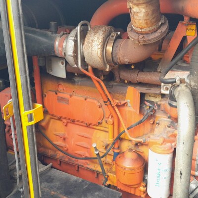 3 pieces Diesel / Hydraulic Powerpacks 280kW-4