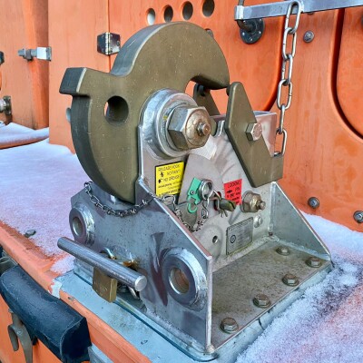 75 persons Life boats including davit-3