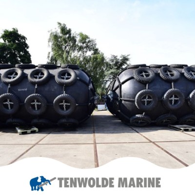 Pneumatic Rubber Fender 2500 x 5500