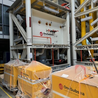 OneSubsea booster pump