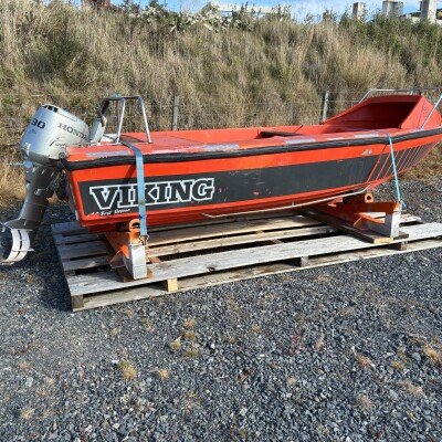 4.7m viking  a rescue boat