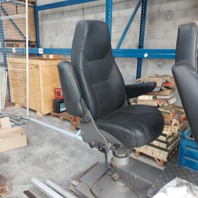 Norsap 1500 Pilot Chair complete with Rails-3