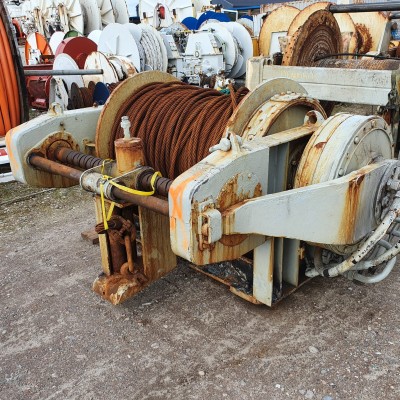 25T winches-2