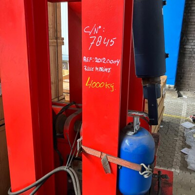 Used Hydraulic pull test device