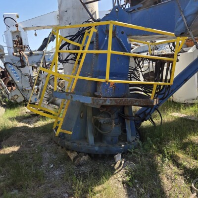 Hydralift Marine crane-5